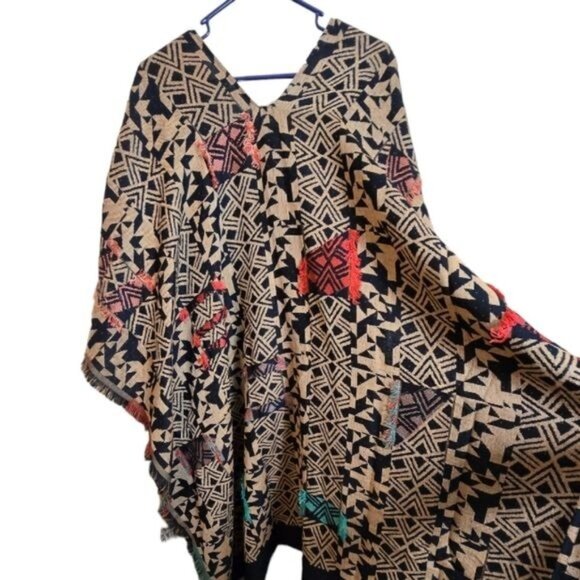 Bay Sky Poncho Abstract Print Fringe Open Front Cardigan Multicolor One Size - Picture 8 of 11